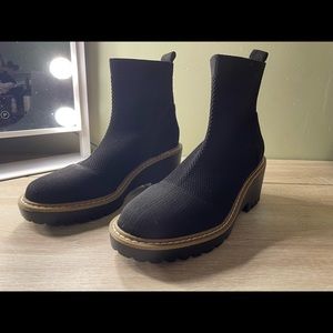 Nicole Miller New York Chelsea boots